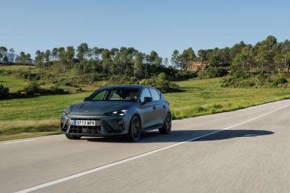 Nέες χαμηλότερες τιμές για τα E-hybrid (PHEV) μοντέλα της CUPRA